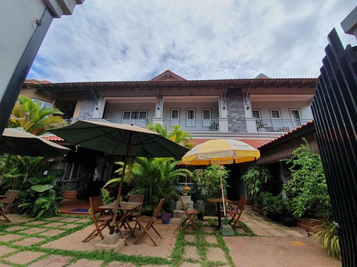 Nika'S House Pansiyon Siem Reap Dış mekan fotoğraf
